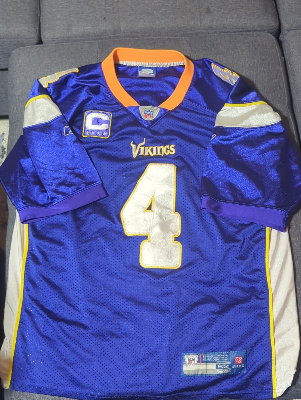 Vintage Reebok NFL Minnesota Vikings Brett Favre Jersey #4 - Size 52